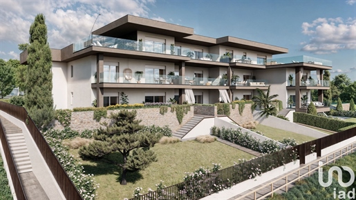 Sprzedaż Apartament 125 m² - 3 sypialnie - Desenzano del Garda