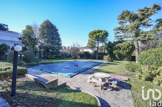 Maison Individuelle / Villa à vendre 477 m² - 4 chambres - Castiglione delle Stiviere