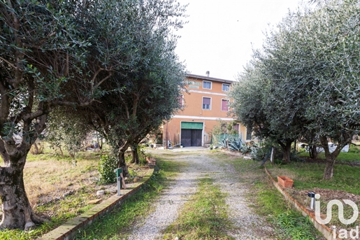 Vendita Casa indipendente / Villa 432 m² - 8 camere - Lonato del Garda