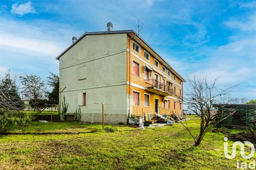 Vendita Casa indipendente / Villa 432 m² - 8 camere - Lonato del Garda