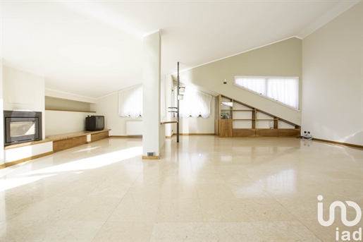 Vendita Appartamento 223 m² - 1 camera - San Pietro in Cariano