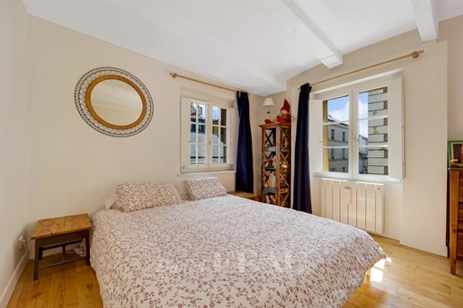 Saint-Germain-En-Laye - Three charming rooms in the very center