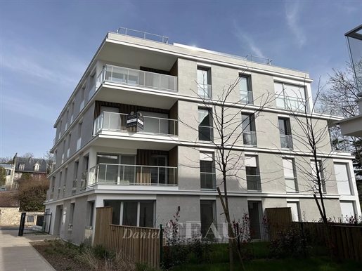 Saint-Germain-En-Laye - Appartement Neuf Avec Toit Terrasse
