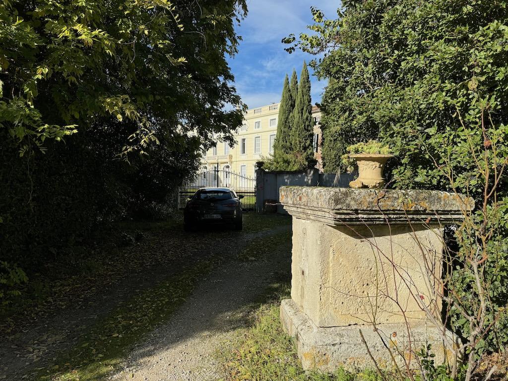 Köp: Exklusiv egendom (11000)
