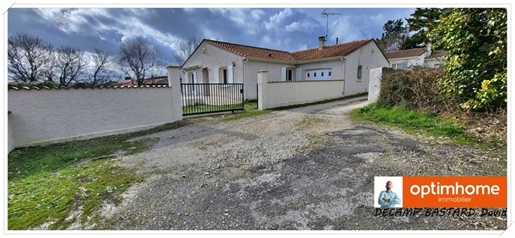 For sale: Charming house in Soyaux with potential