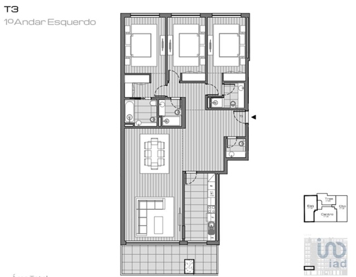 Appartement T3 à Porto de 154,00 m²