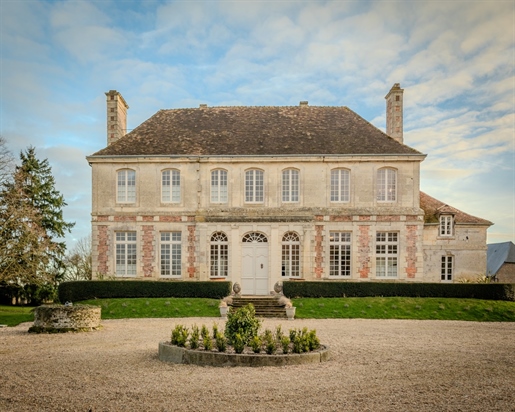 Louis Xiii manor completely renovated