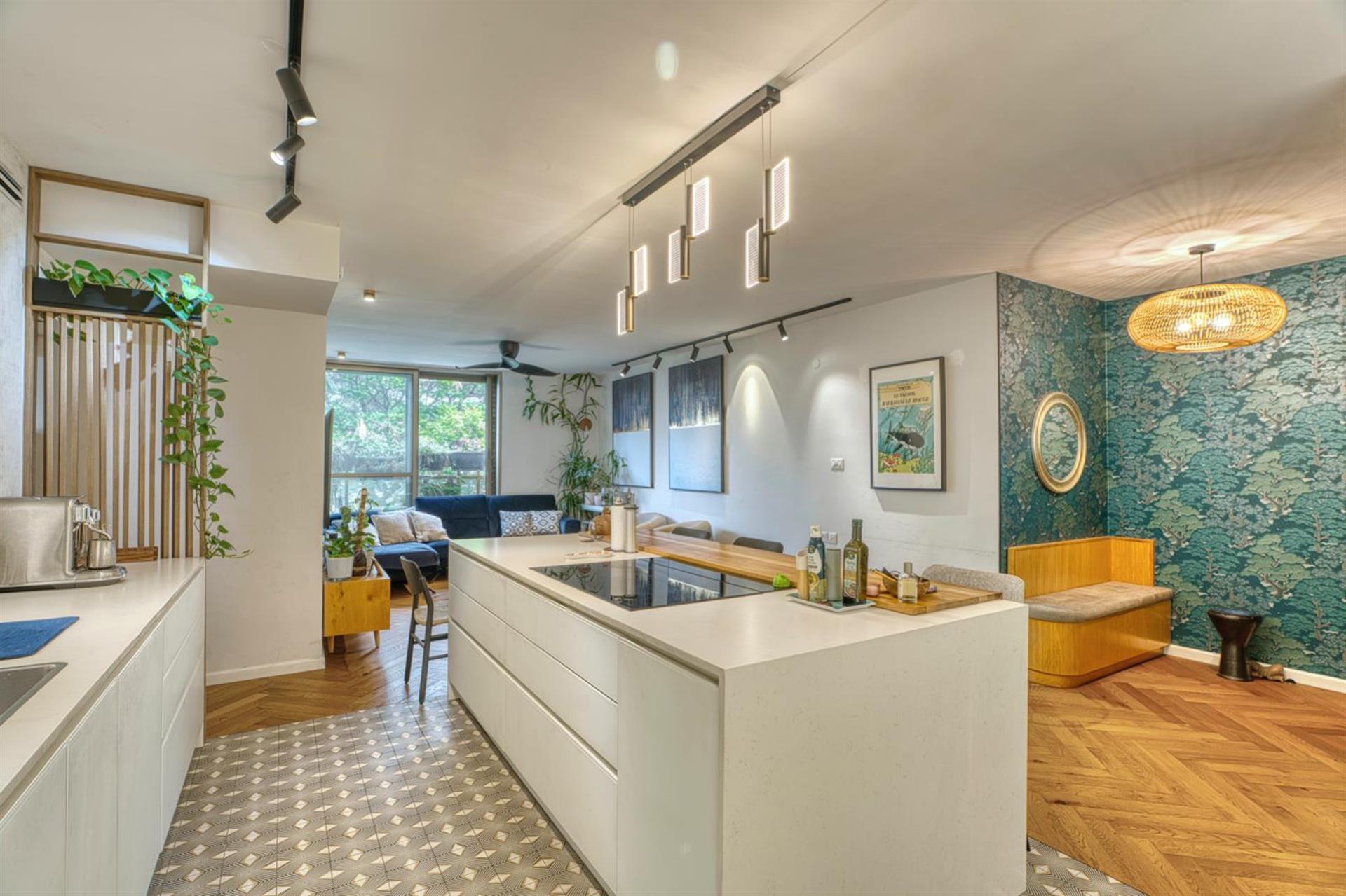 4-Room Apartment on Namir Road