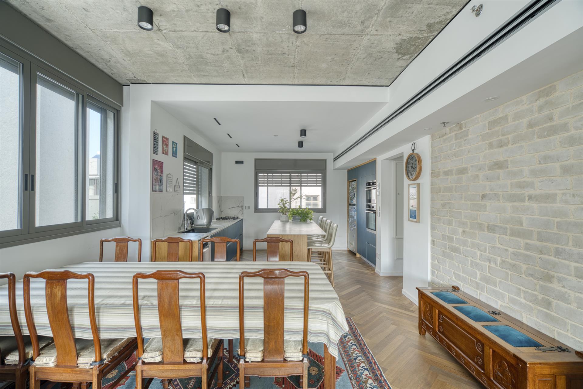 A 3-room apartment on Hashmonaim Street