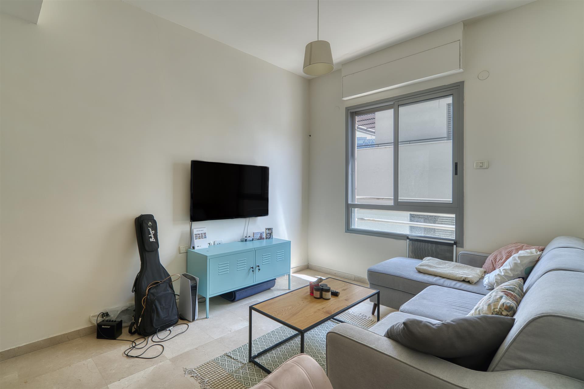 A 2-room apartment on Melchet Street