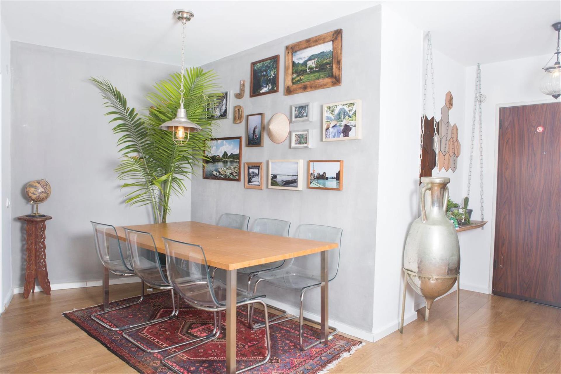 3.5-Room Apartment on Has Street