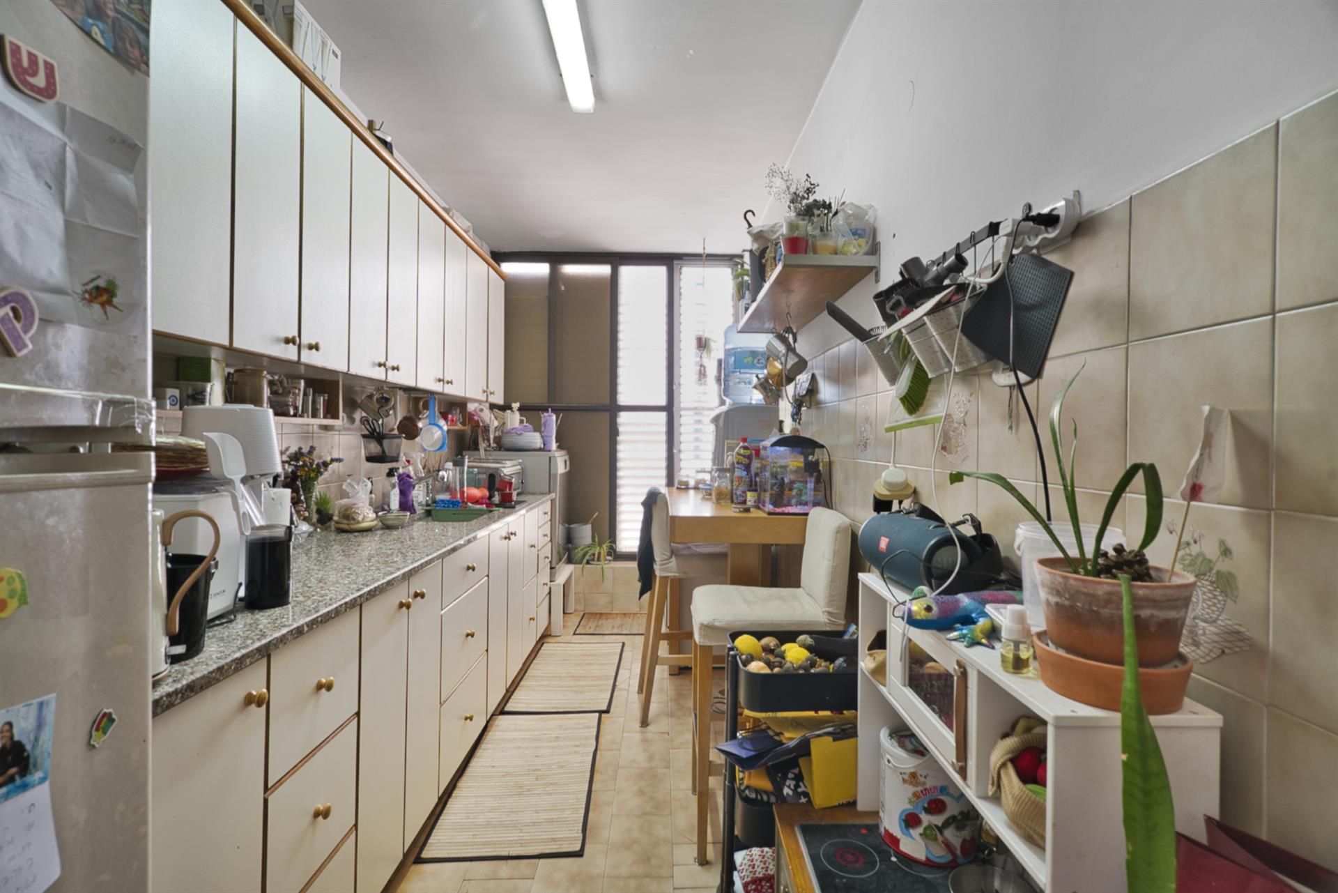 3-Room Apartment on Louis Marshall Street