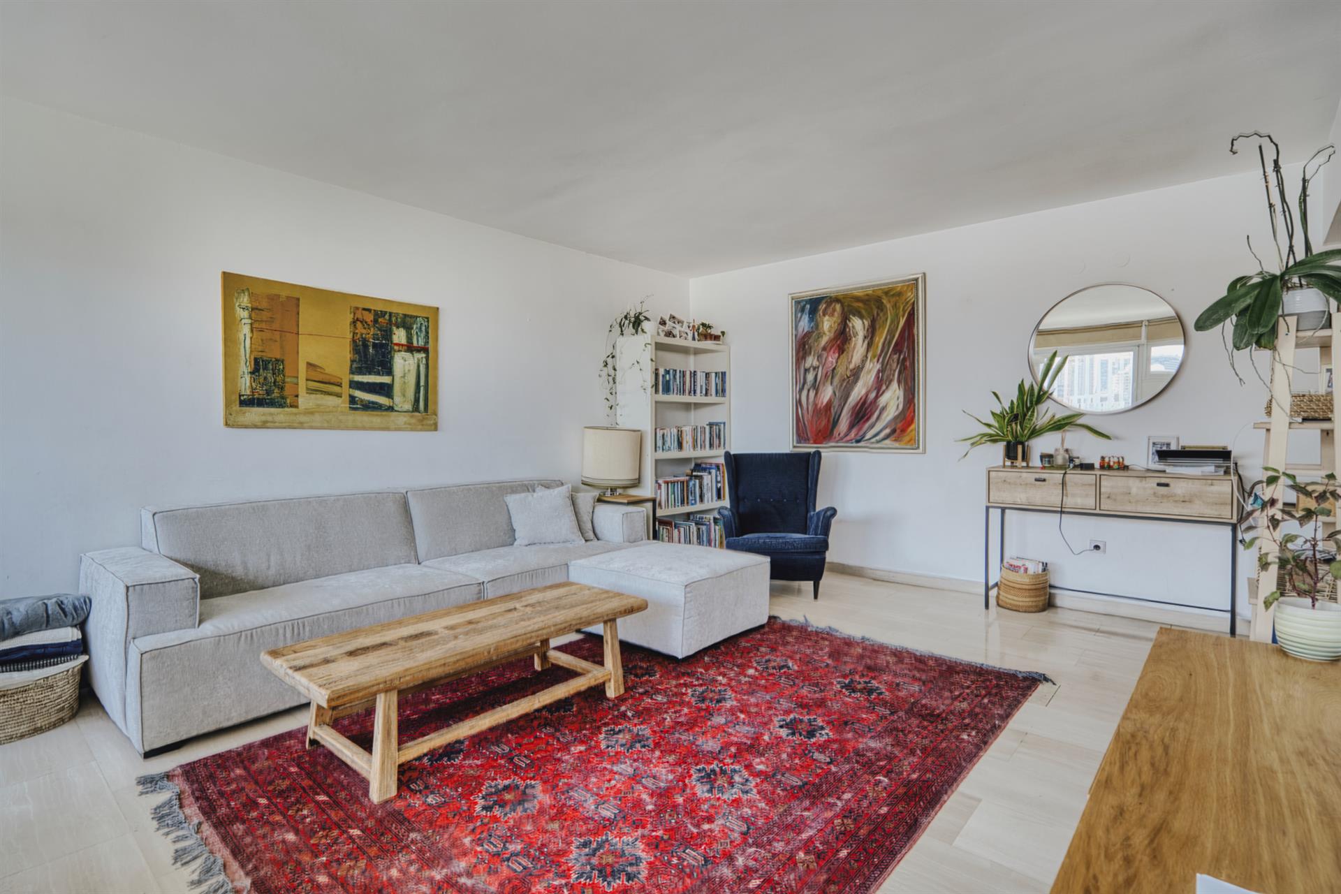 4-Room Apartment on Yehoshua Ben Nun Street