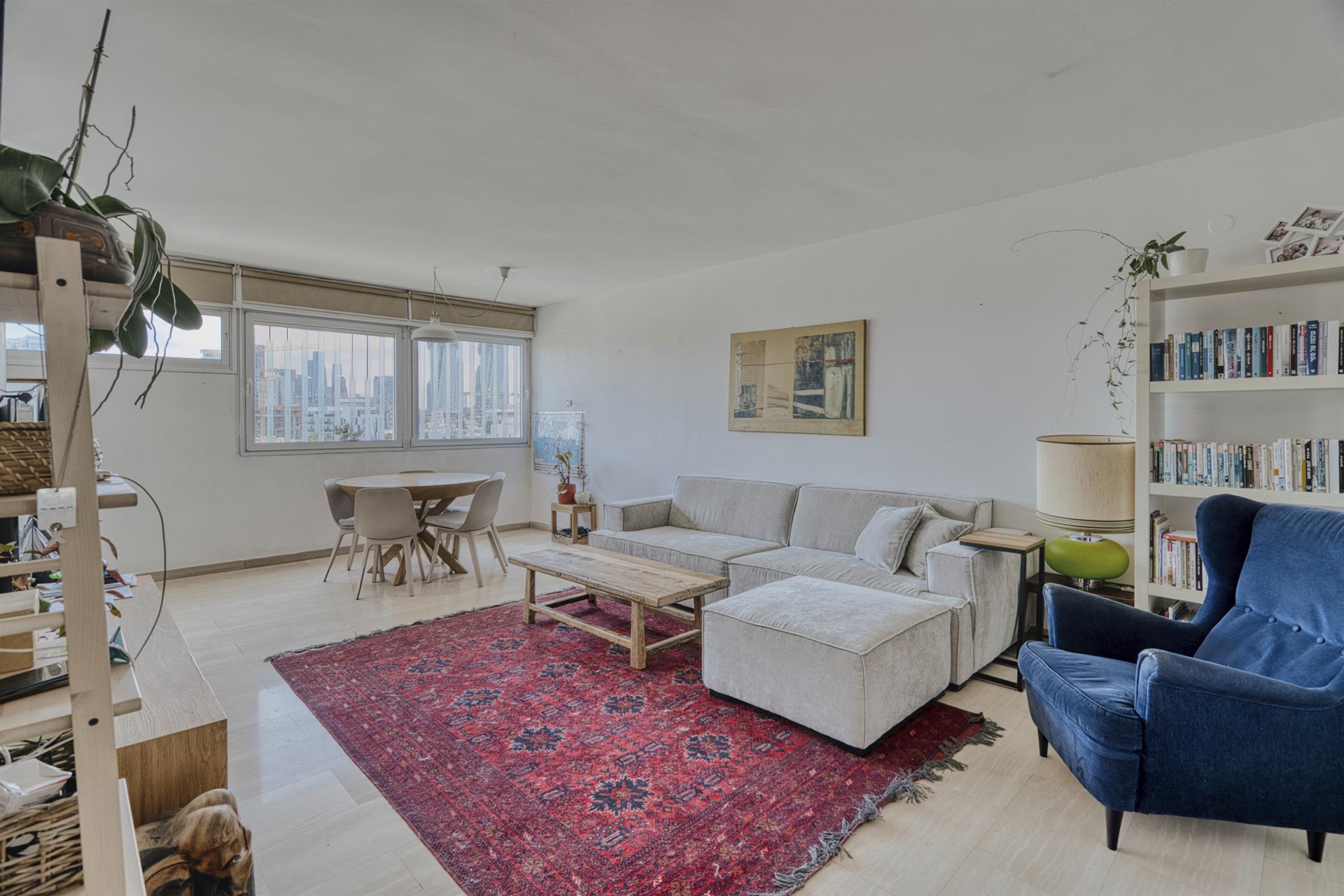4-Room Apartment on Yehoshua Ben Nun Street