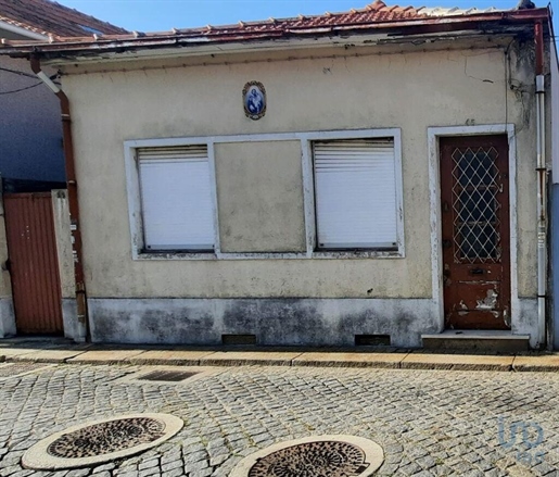 Startseite / Villa in Matosinhos, Porto