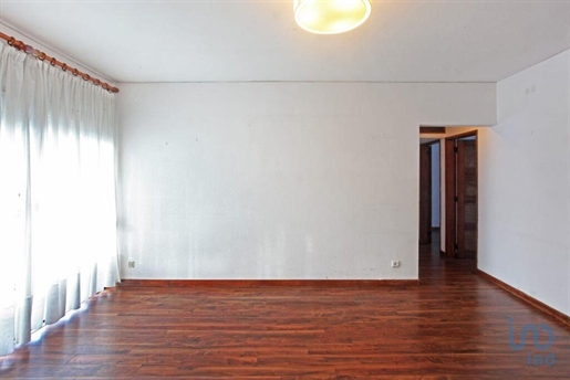 Apartment with 3 Rooms in Porto with 90,00 m²