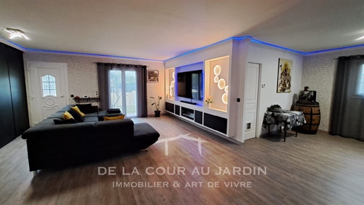 Contemporary family house 150m² 5 minutes from Créon