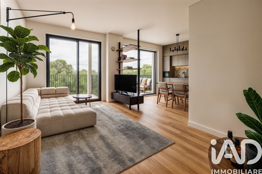 Sale Apartment 105 m² - 2 bedrooms