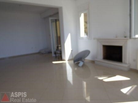 (For Sale) Residential Floor Apartment || East Attica/Voula - 184 Sq.m, 3 Bedrooms, 600.000€