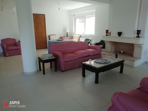 (For Sale) Residential Apartment || East Attica/Saronida - 165 Sq.m, 4 Bedrooms, 550.000€
