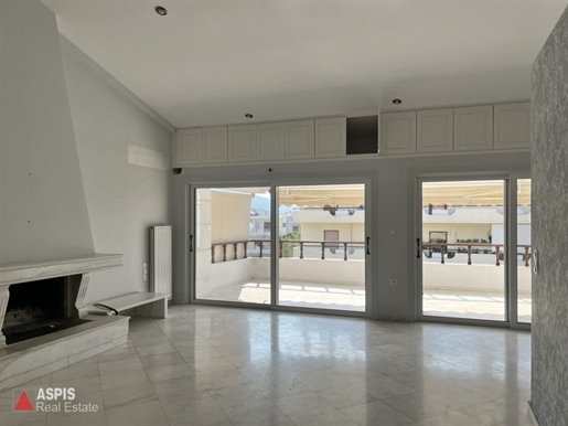 (For Sale) Residential Maisonette || Athens South/Glyfada - 140 Sq.m, 3 Bedrooms, 590.000€