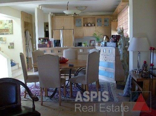 985100 - Detached house For sale, Kalivia Thorikou, 250 sq.m., €800.000
