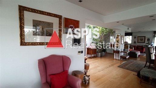 (For Sale) Residential Floor Apartment || Athens South/Glyfada - 250 Sq.m, 2 Bedrooms, 2.000.000€