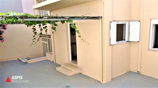 (For Sale) Residential Detached house || Athens Center/Athens - 200 Sq.m, 5 Bedrooms, 460.000€