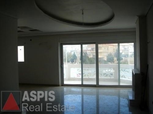 (Προς Πώληση) Κατοικία Οροφοδιαμέρισμα || Αθήνα Νότια/Γλυφάδα - 90 τ.μ, 2 Υ/Δ, 380.000€