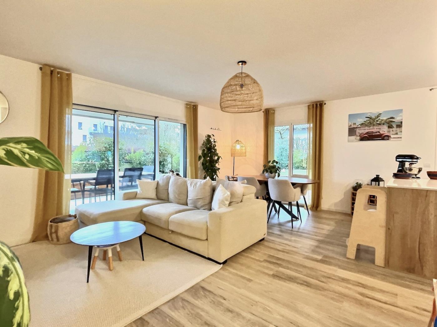 Maison à vendre, 90m², Divonne-les-Bains