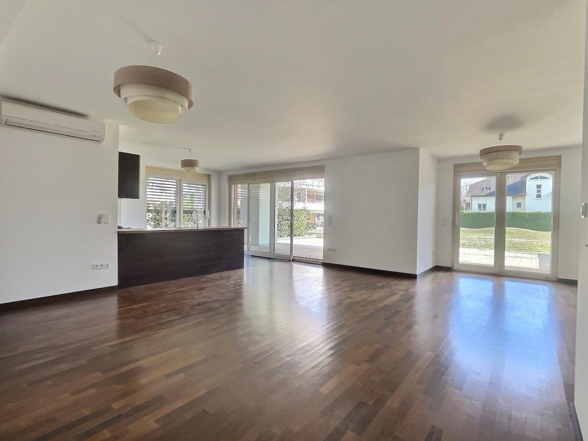 Maison à vendre, 106m², Divonne-les-Bains