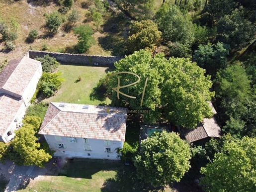 Zu verkaufen - Süd-Ardèche - Bauernhaus aus Stein -