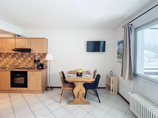 Morgins, Studio with open view in the village center