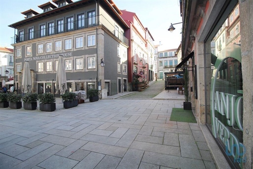 Apartment with 2 Rooms in Braga with 71,00 m²
