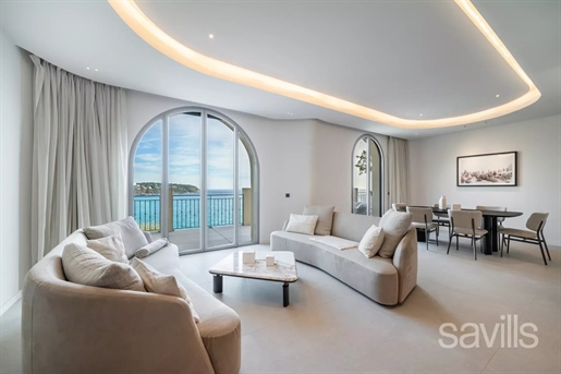 Luxuriöse renovierte Villa direkt am Meer
