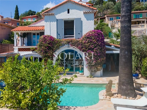 For sale near Cannes: Seaside villa with pool