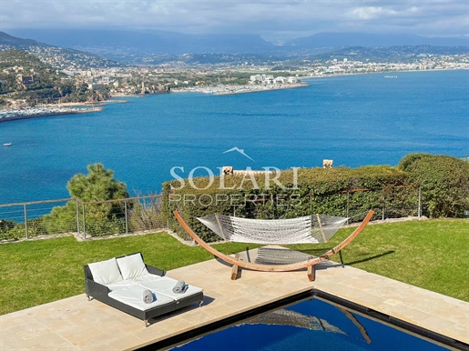 Walking distance from beaches - Villa with pool and panoramic sea view in Theoule - Cannes bay