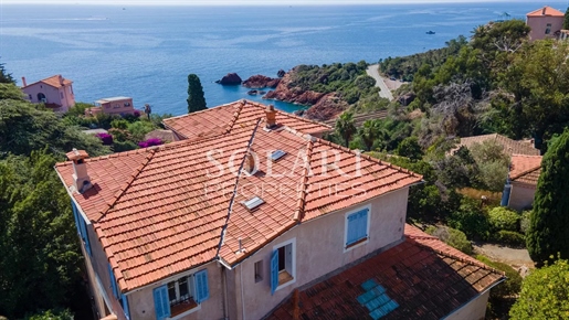 Cannes Real Estate: Charming property sea view in Theoule le Trayas
