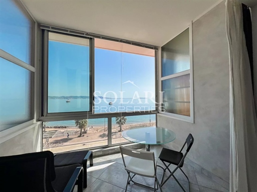 Appartement vue mer panoramique dans la baie de Cannes