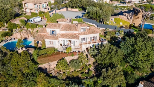 Provençale villa with pool - Close to beaches of La Napoule