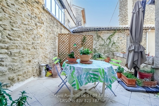 Beautiful town house in the charming village of Lauris, Luberon
