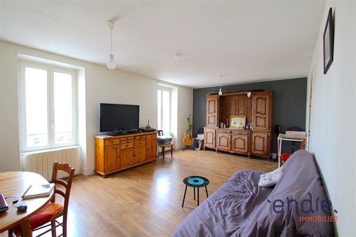 Gray : appartement 2 pièces (47,92 m² Carrez) en vente