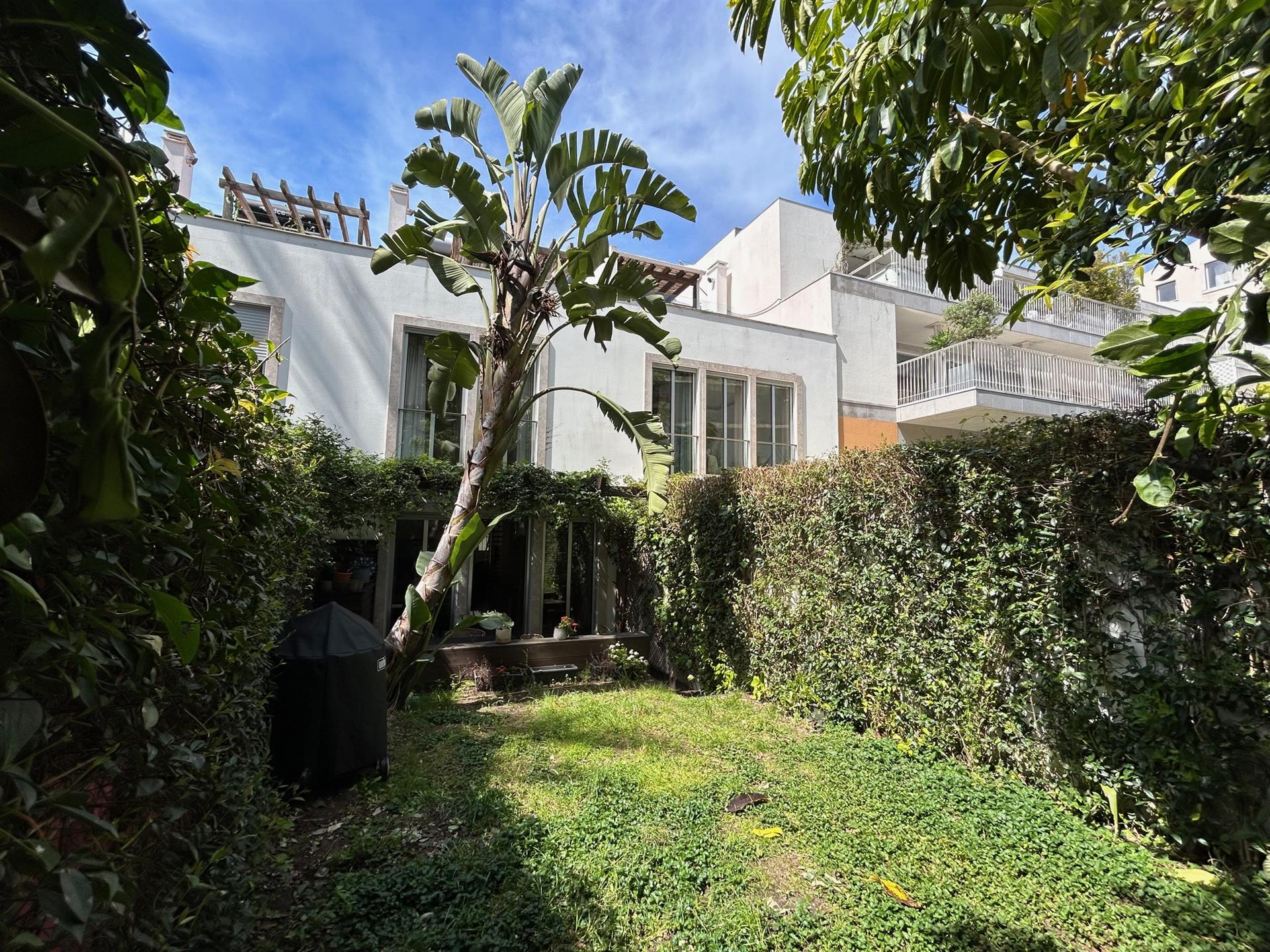 Maison avec jardin à Lisbonne