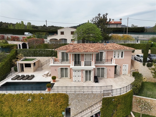 Luxurious Villa at 12 minutes from Monaco on the Hills 2.2M