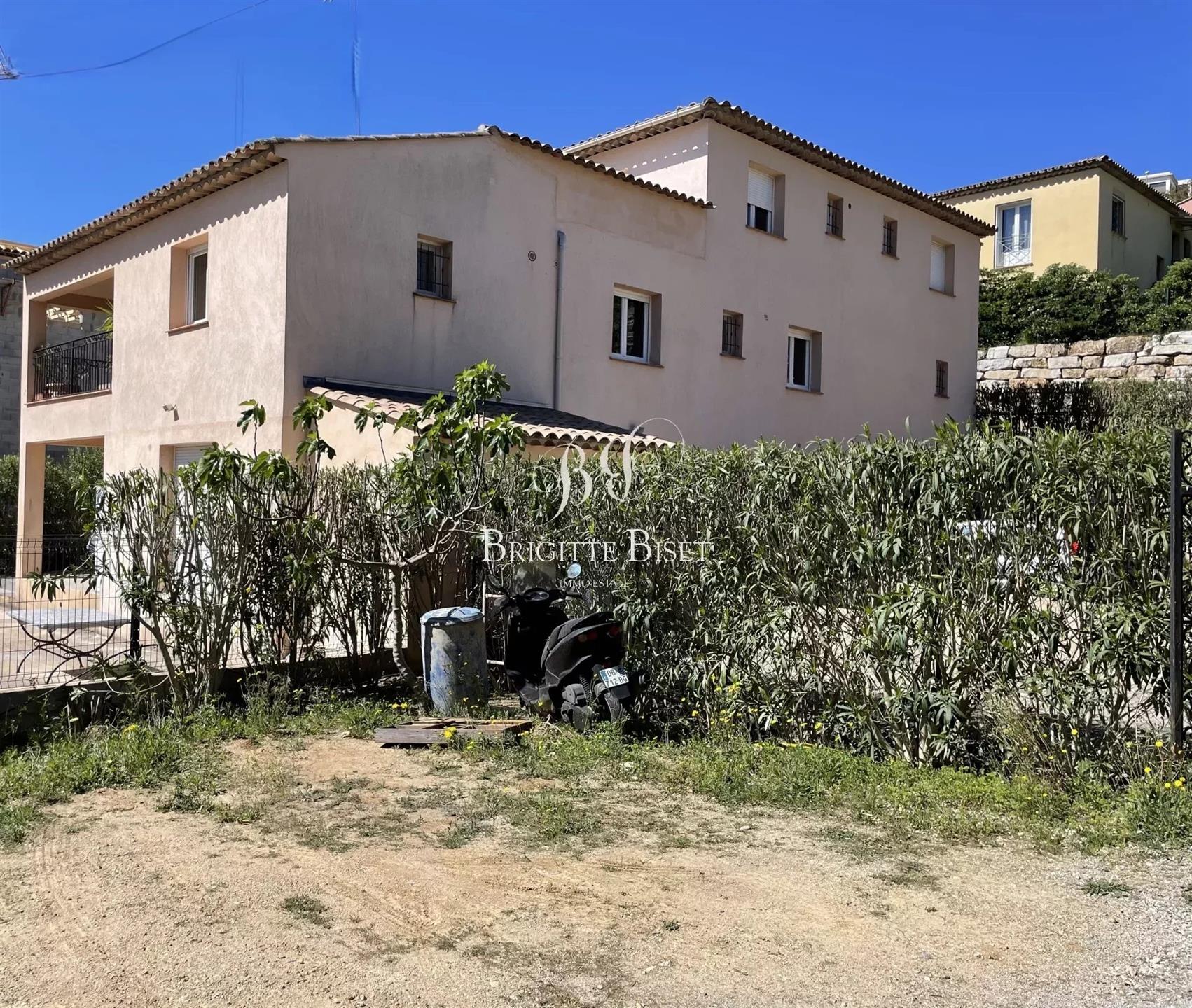 Villa for sale in Sainte Maxime