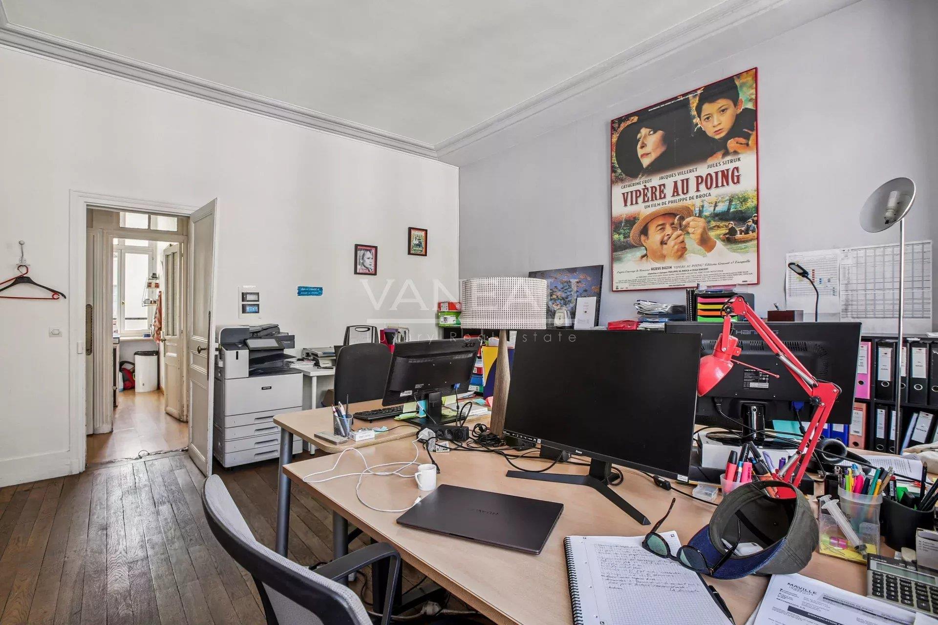 Cumpărare: Apartament (75003)