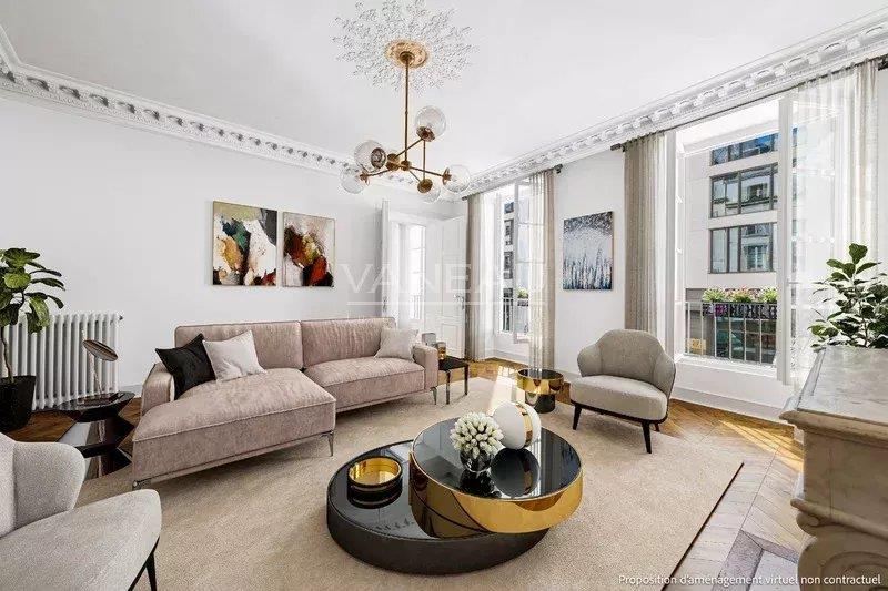 Paris Ix - Cartierul Notre-Dame-de-Lorette - Apartament magnific cu 6 camere de renovat -