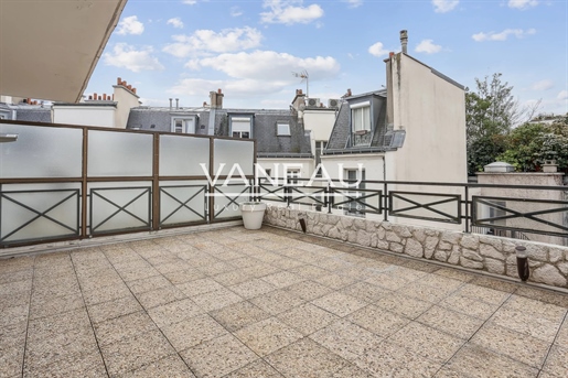 Auteuil Sud - Beautiful family apartment, 3 bedrooms - Large terraces open to the sky.