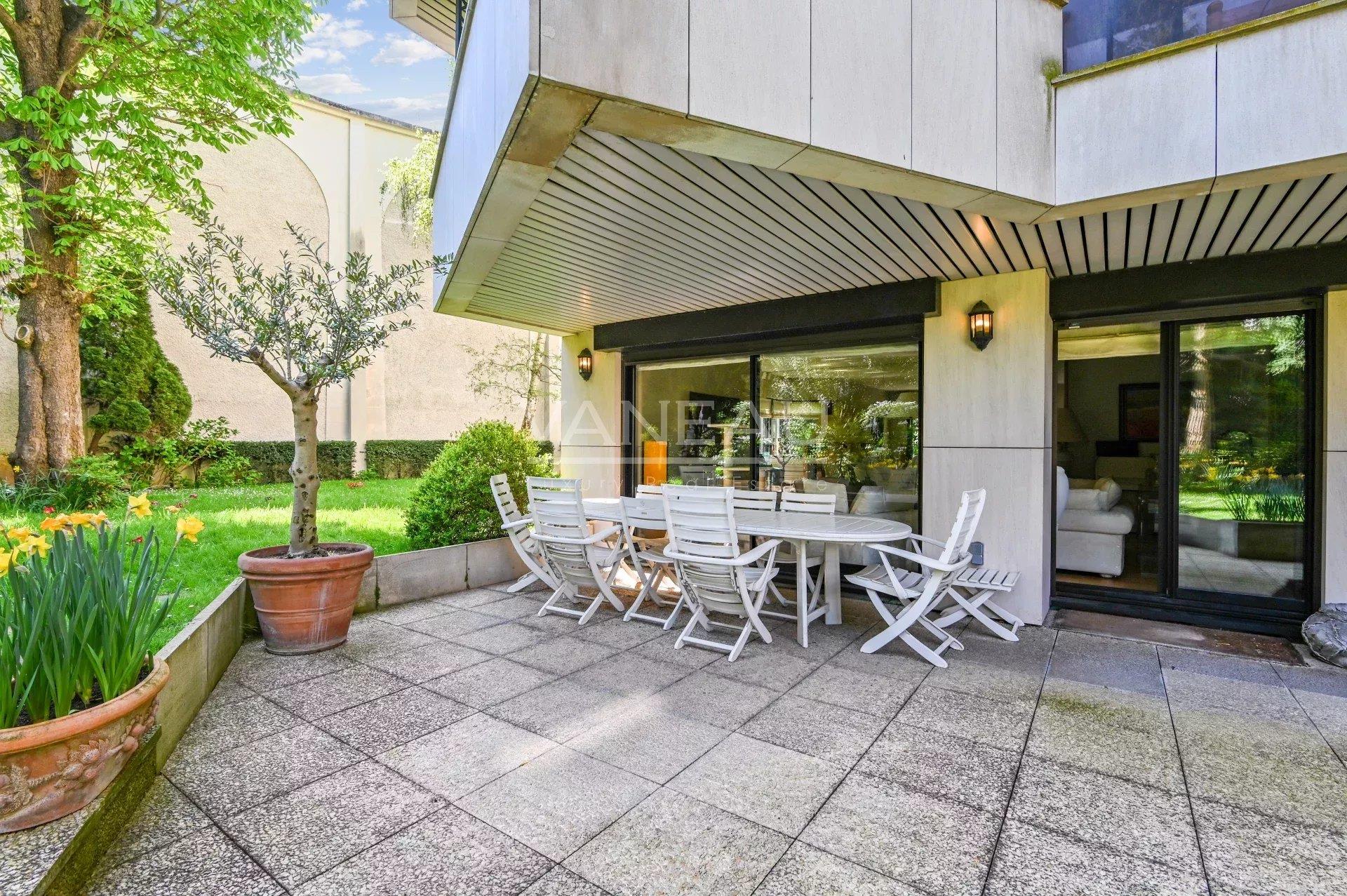 Cumpărare: Apartament (92100)