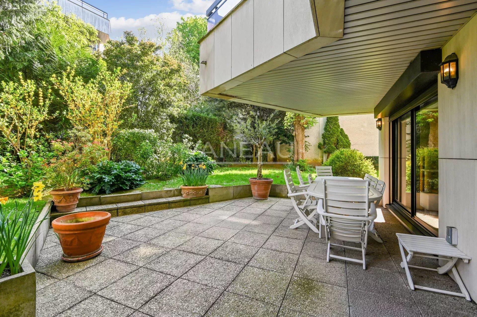 Cumpărare: Apartament (92100)
